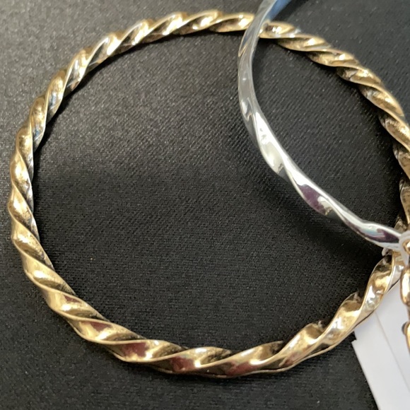 Silver & Goldtone Set/3 Textured Bangle Bracelets NWT - Picture 2 of 5